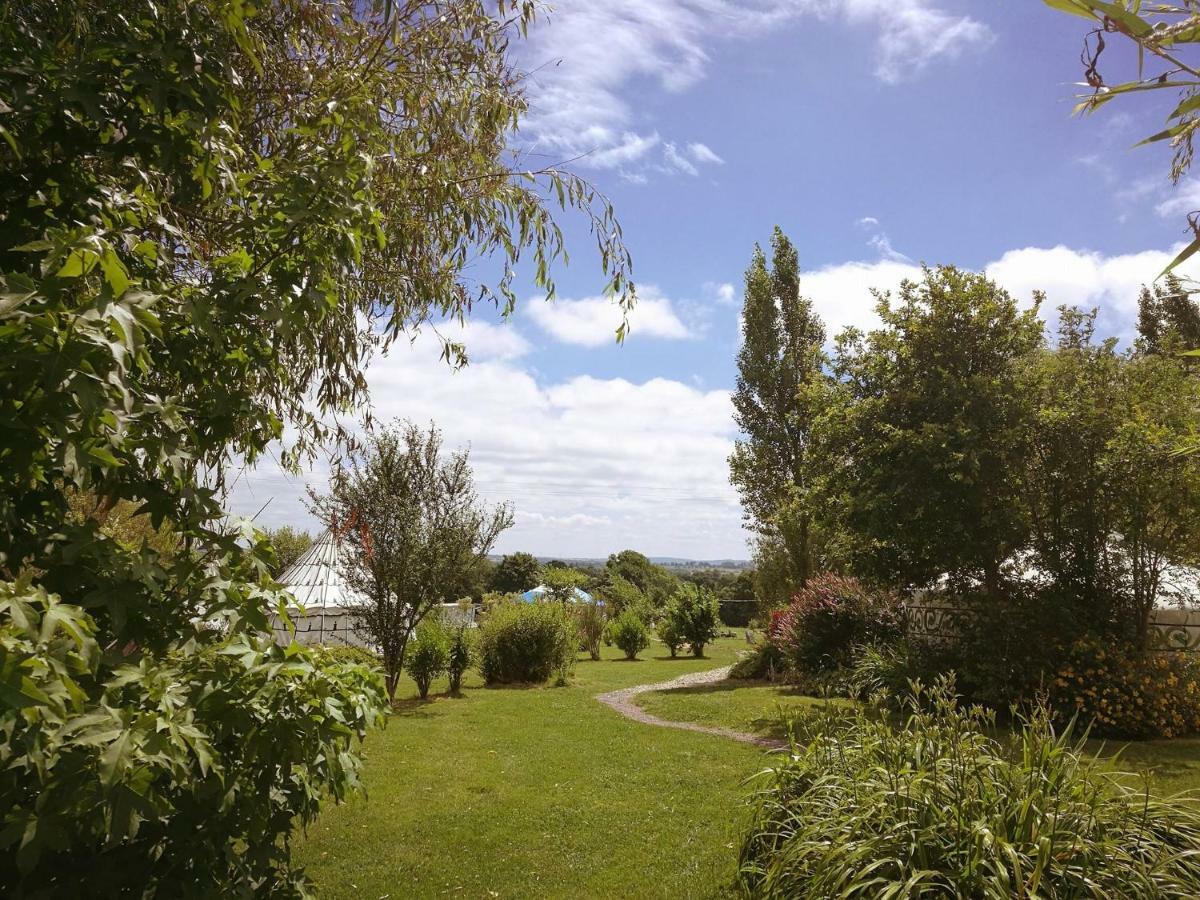 Livry  博纳尔诺曼旅馆酒店 外观 照片